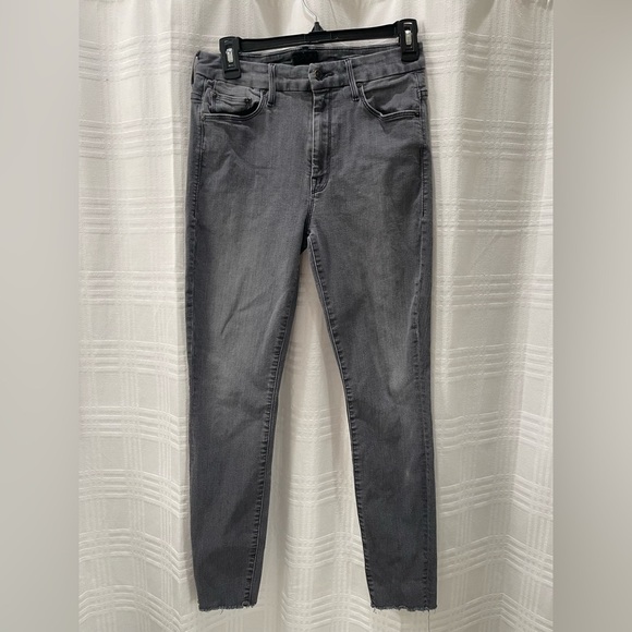 MOTHER Denim - MOTHER high waisted looker ankle fray dancing in the moonlight size 29